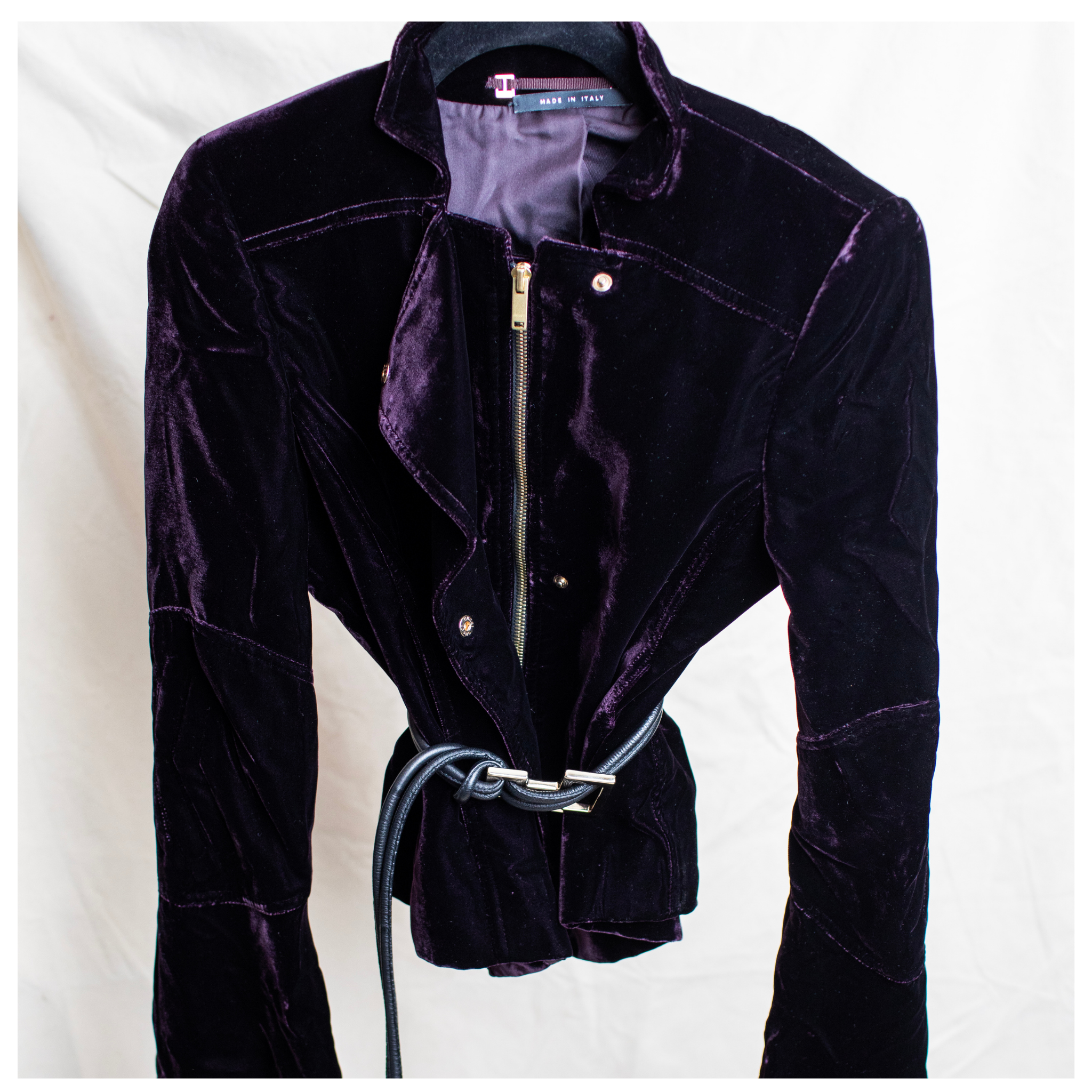 Tom Ford for Gucci Velvet Jacket with Belt – Tashi